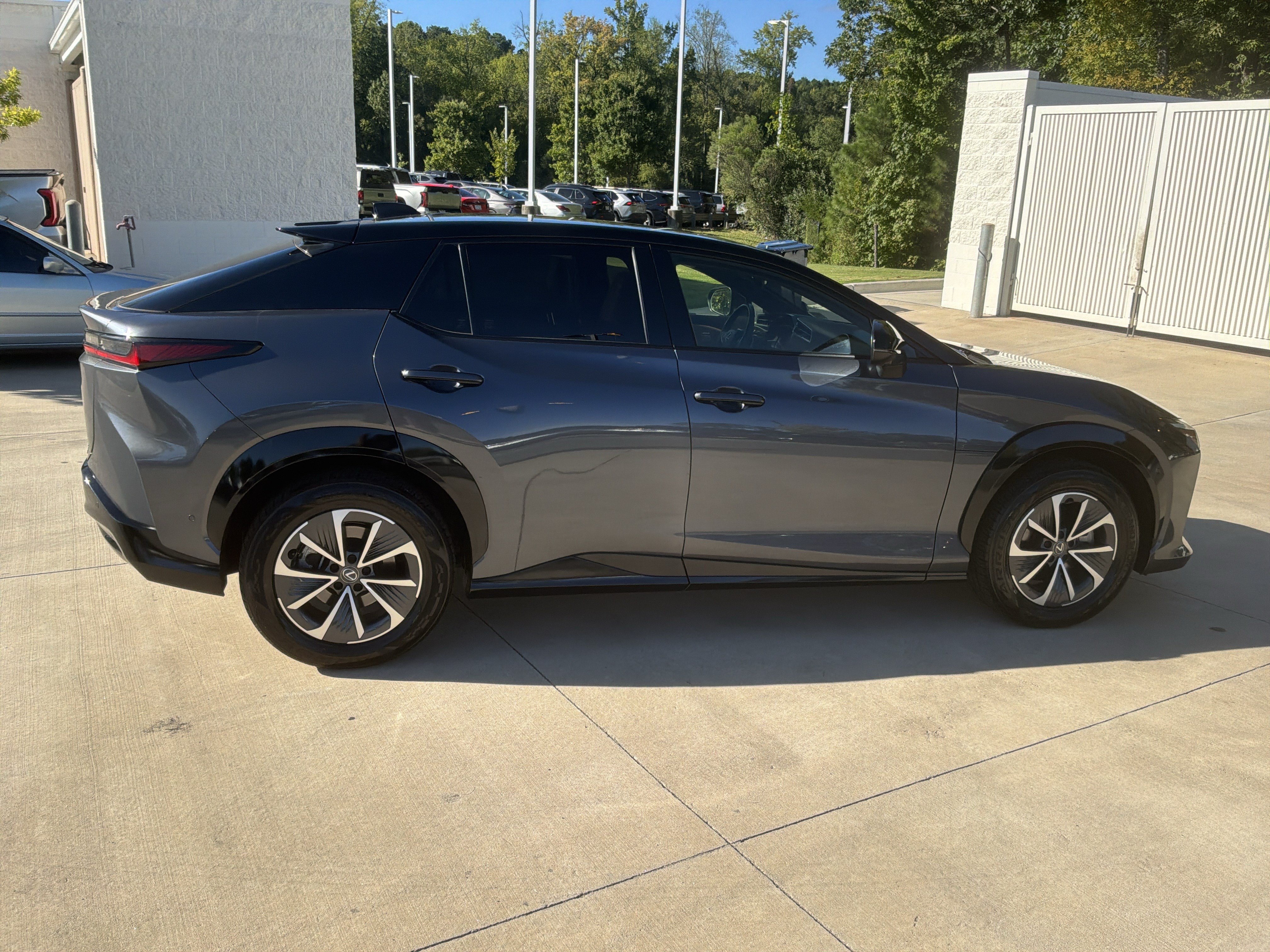 Used 2023 Lexus RZ 450e Premium w/ Technology Package AWD/4WD image 11