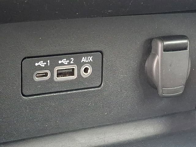 Used 2024 Nissan Altima 2.5 SV image 22