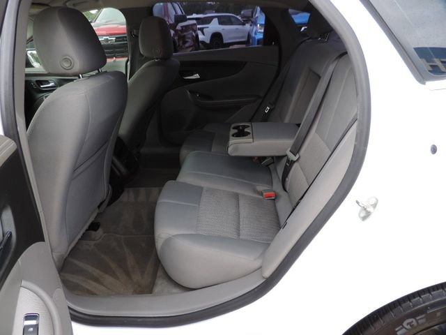 Used 2017 Chevrolet Impala LS FWD image 18