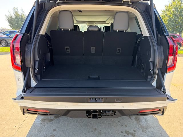 New 2027 Ford Expedition Active AWD/4WD image 8