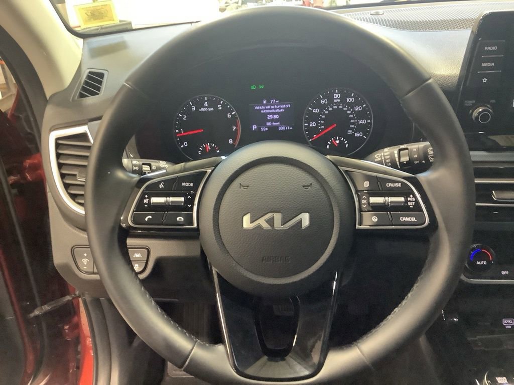 Certified 2023 Kia Seltos S image 7