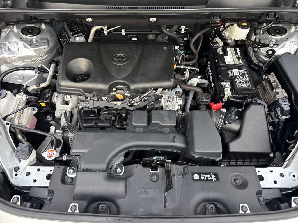 Used 2022 Toyota RAV4 XLE image 28