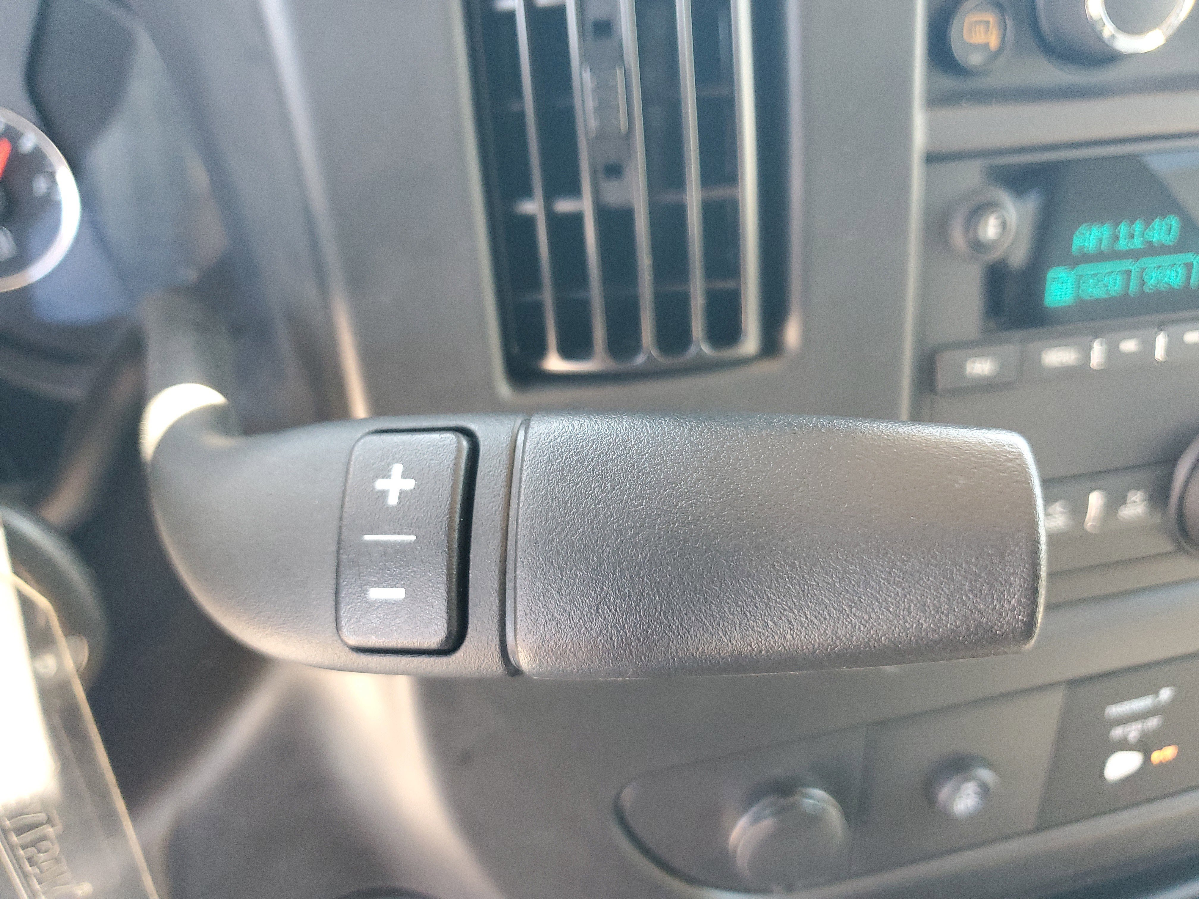 Used 2025 Chevrolet Express 3500 LT w/ LT Preferred Equipment Group RWD image 23
