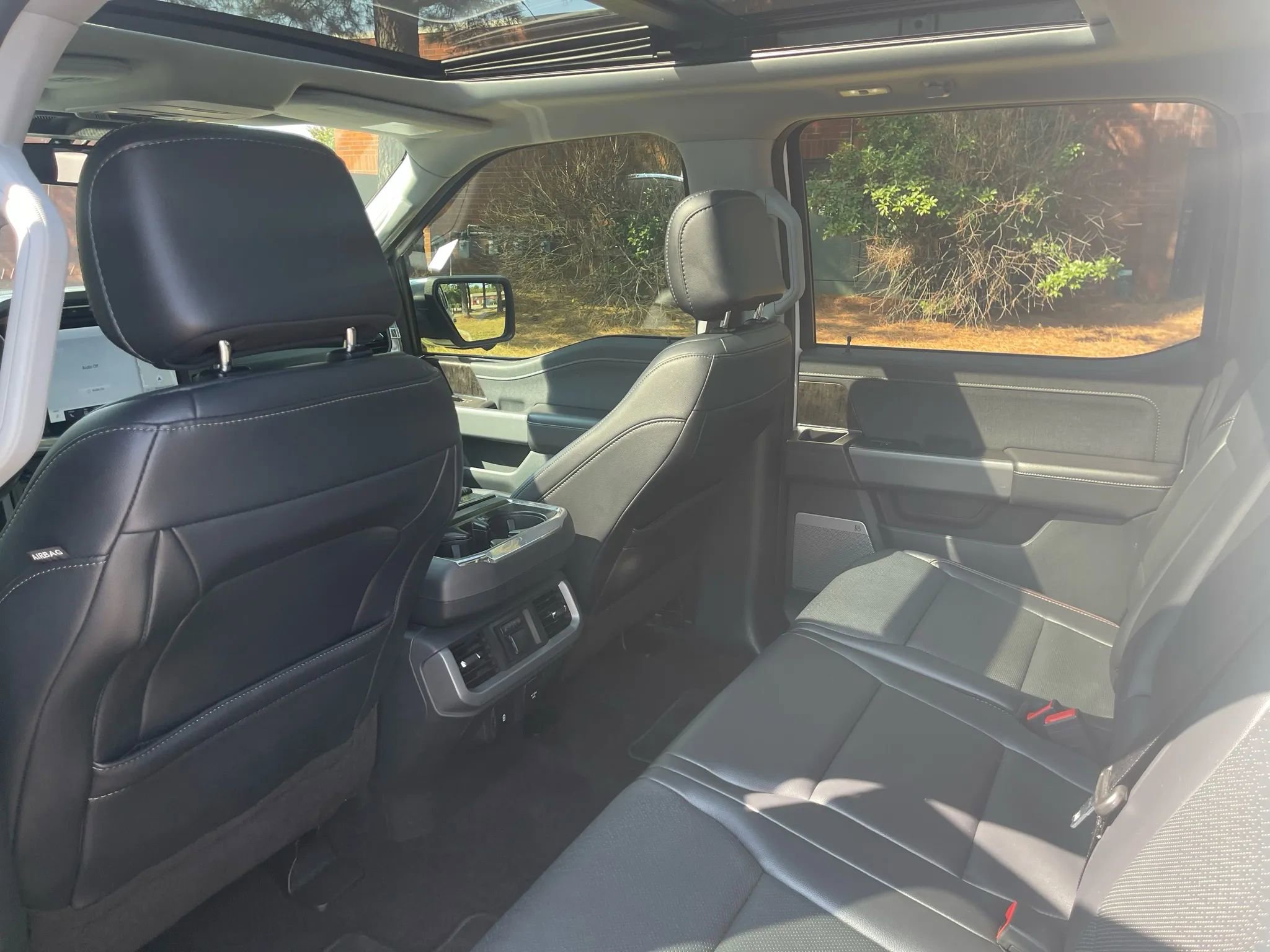 Used 2021 Ford F150 Lariat w/ Equipment Group 502A High image 12