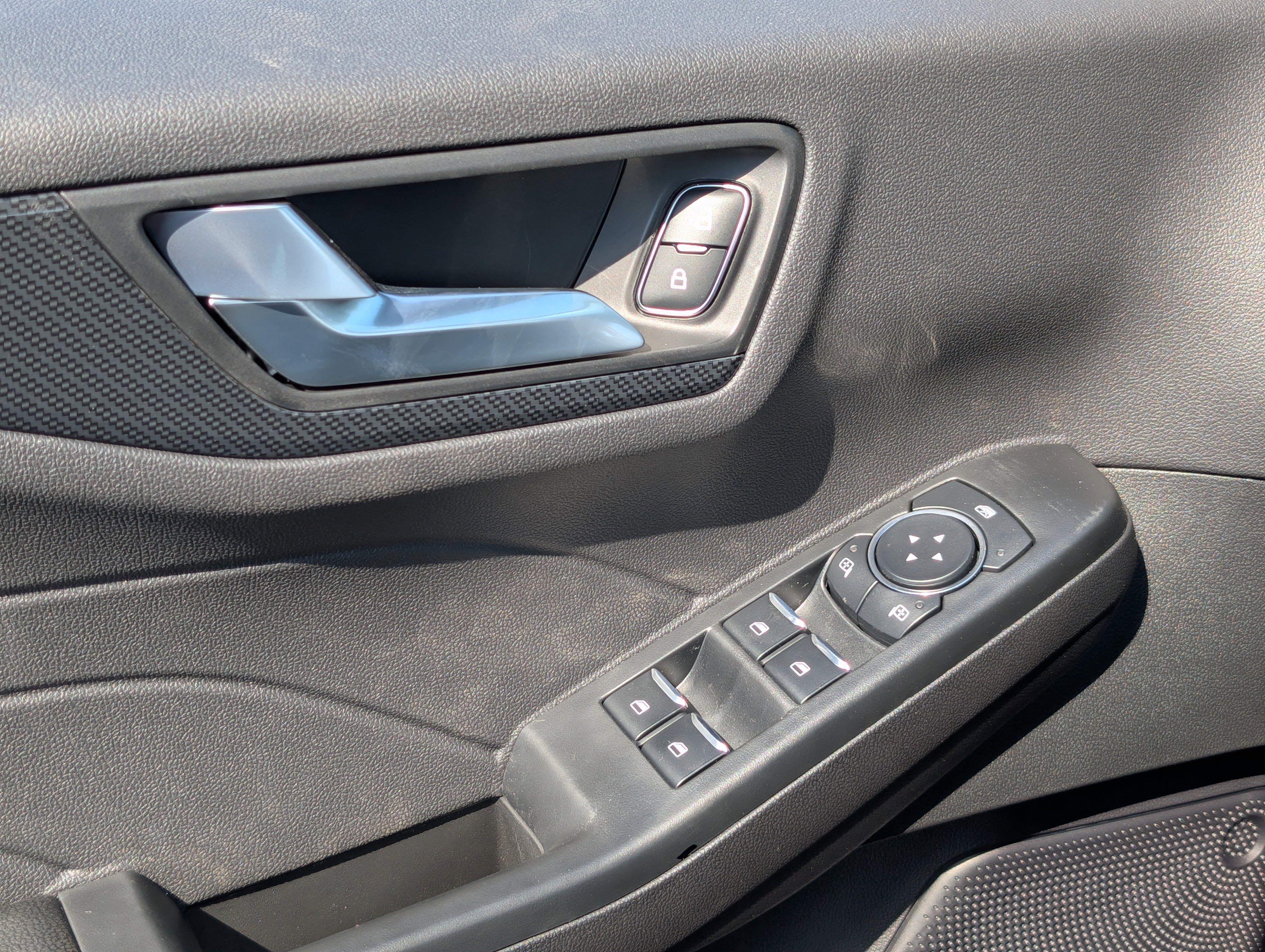 New 2026 Ford Escape ST-Line w/ Tech Pack #1 FWD image 21