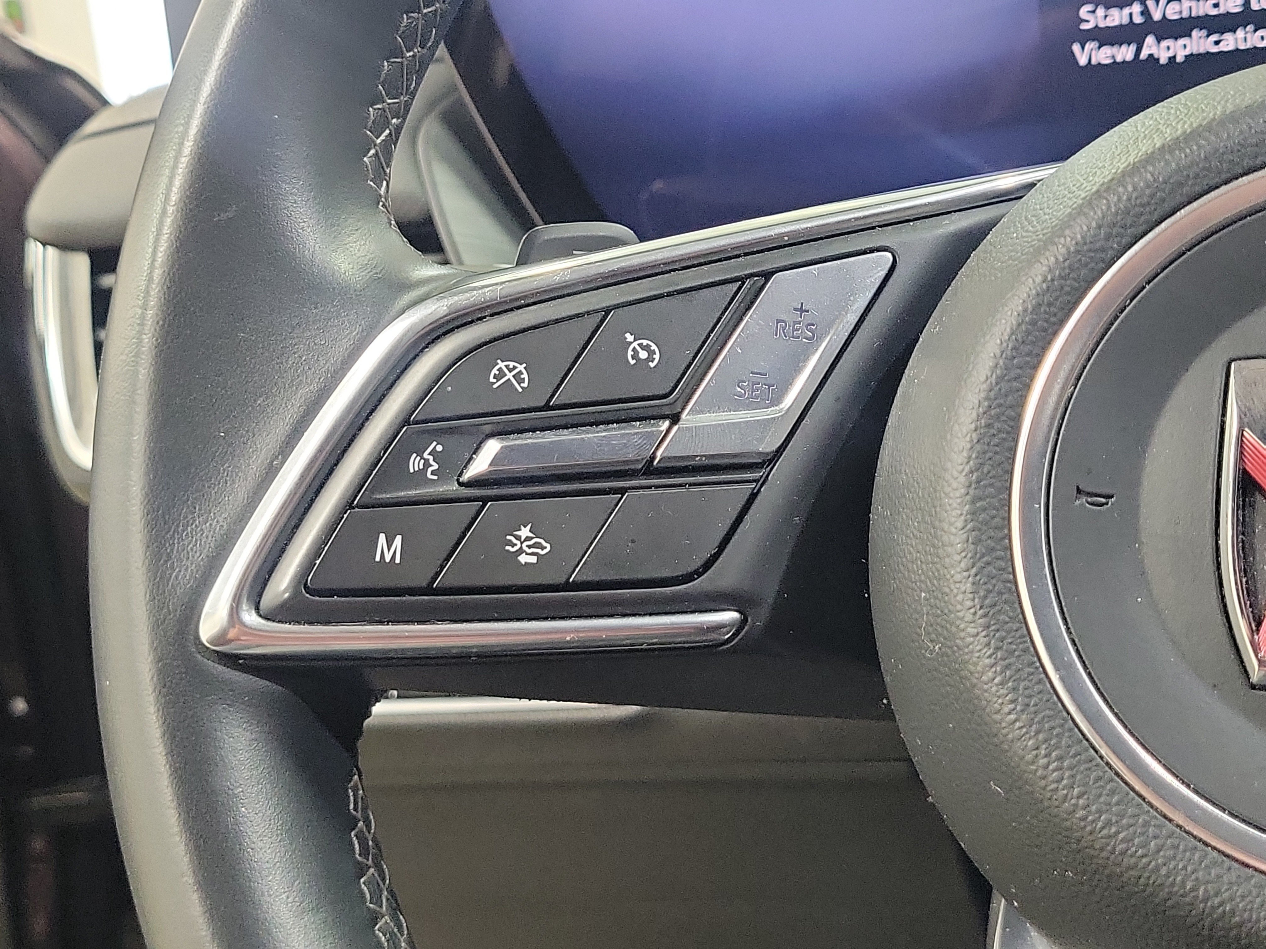 Used 2024 Buick Envision Preferred AWD/4WD image 25