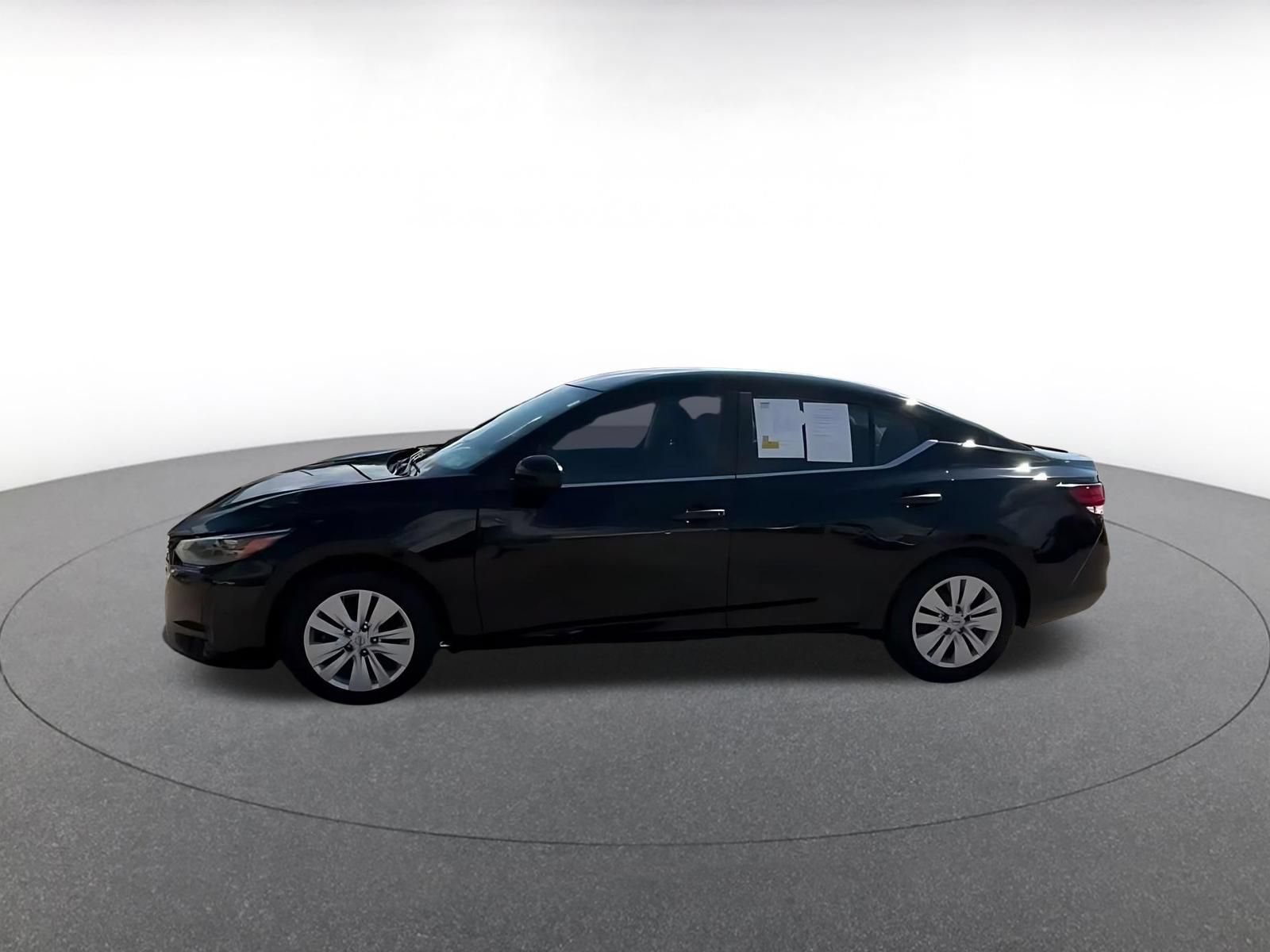 Used 2025 Nissan Sentra S FWD image 7