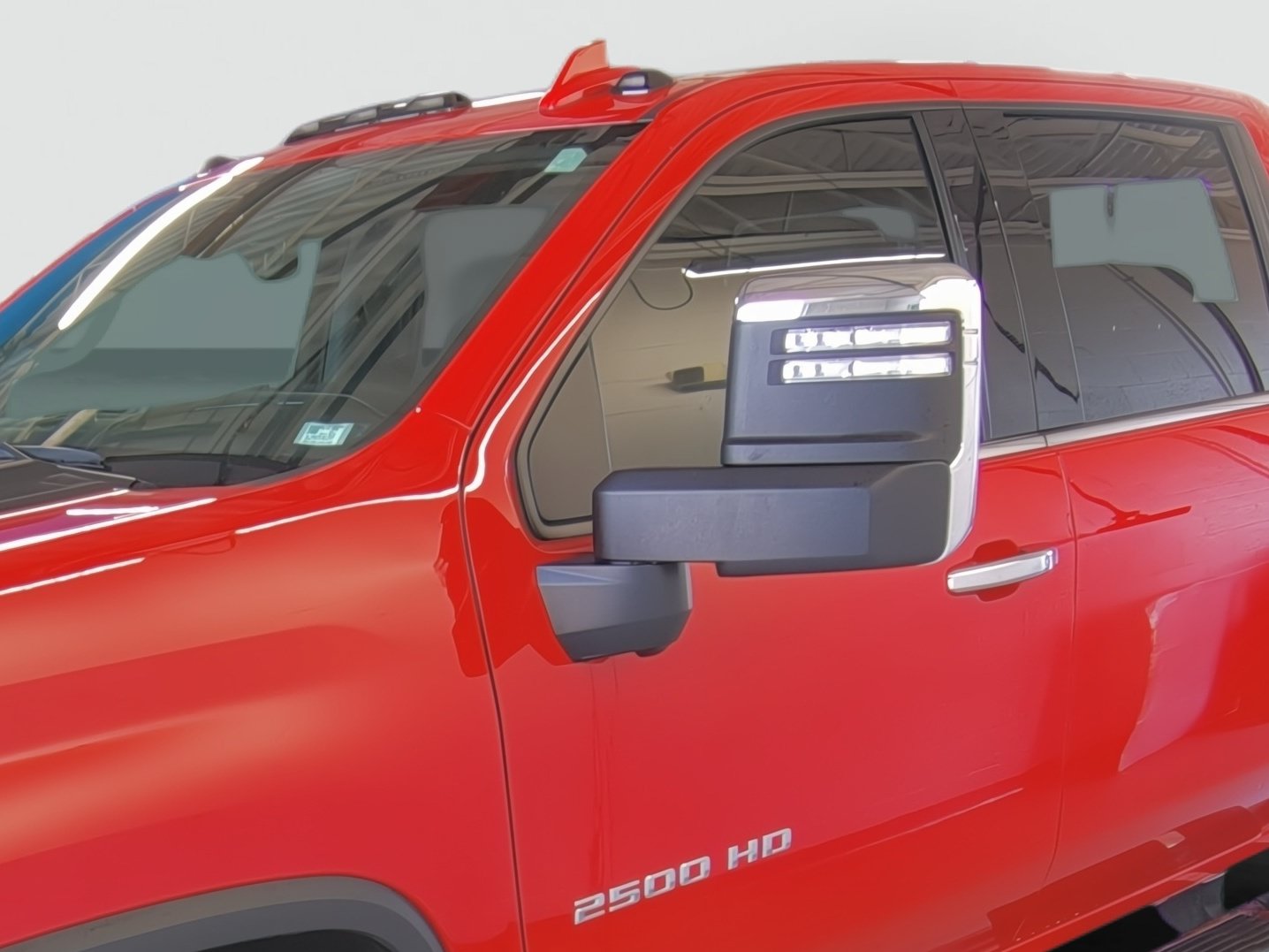 Used 2022 Chevrolet Silverado 2500 LTZ w/ LTZ Premium Package AWD/4WD image 8