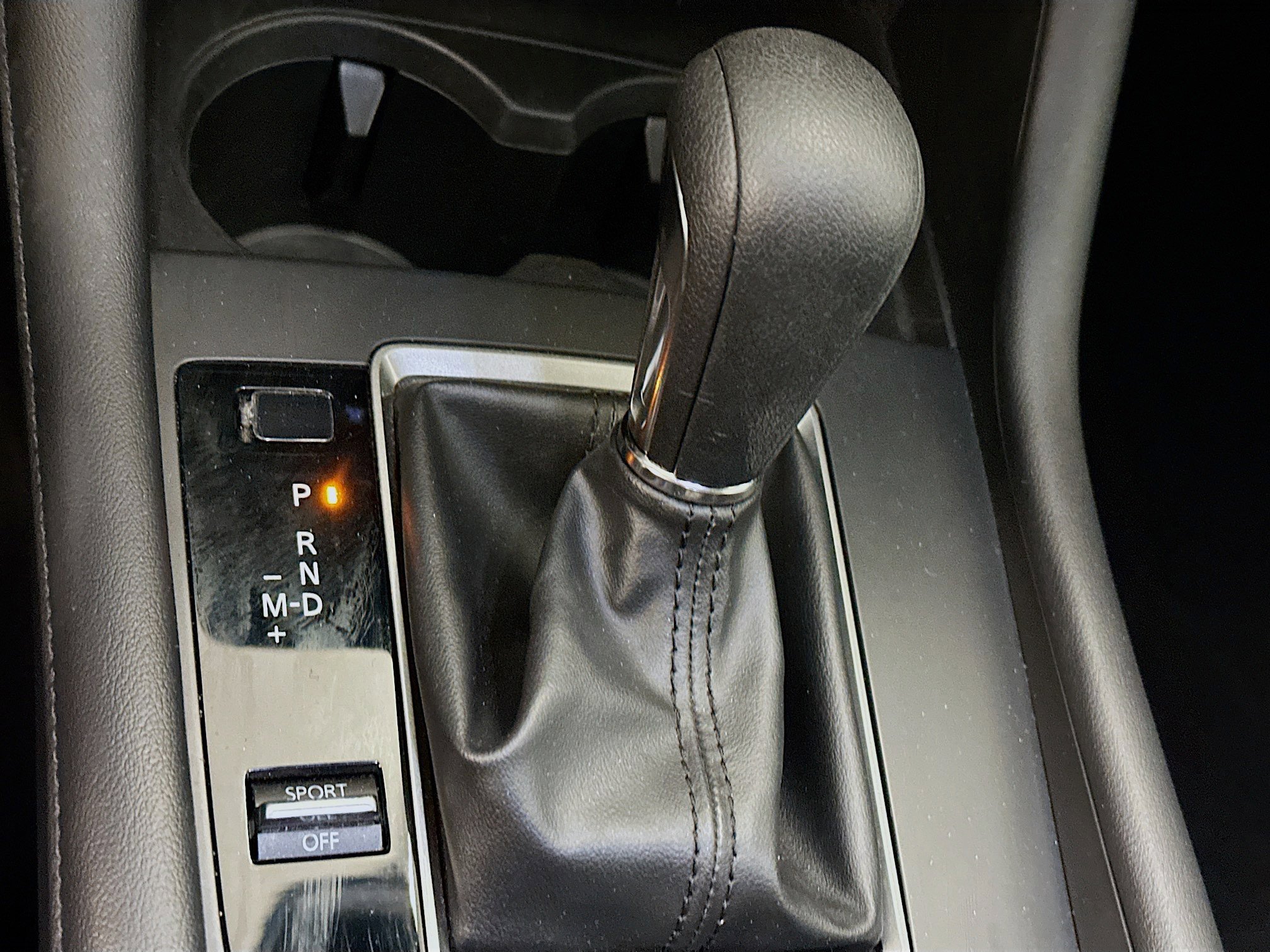 Used 2022 MAZDA MAZDA3 s image 25