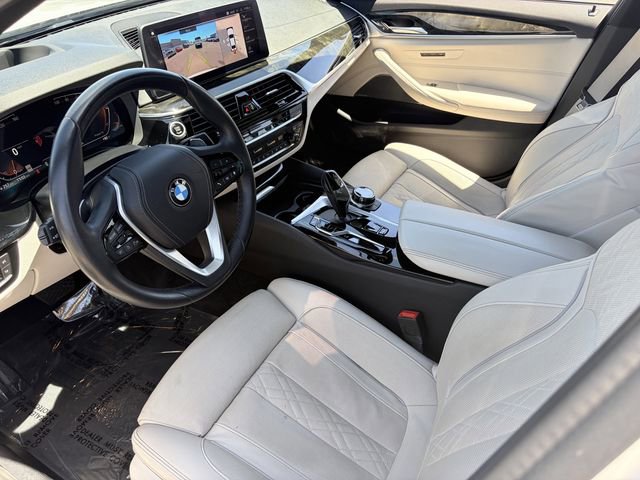 Used 2021 BMW 540i w/ Executive Package RWD image 19