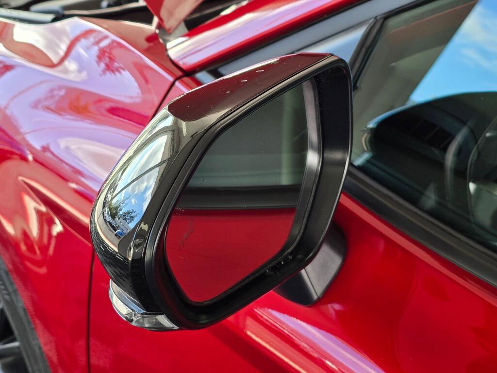 Used 2026 Toyota Camry Hybrid image 12