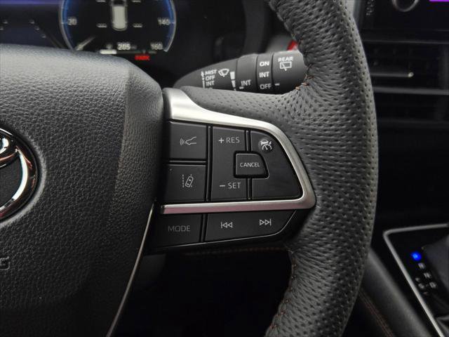 Certified 2026 Toyota Sienna Limited FWD image 19