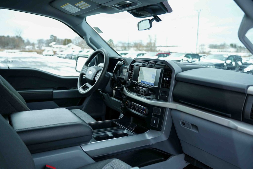 Used 2022 Ford F150 XLT w/ XTR Package image 13