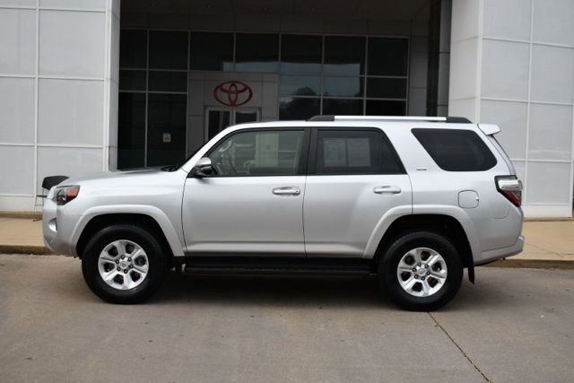 Certified 2024 Toyota 4Runner SR5 Premium AWD/4WD image 2