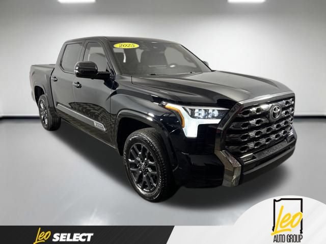 Used 2025 Toyota Tundra Platinum AWD/4WD image 4