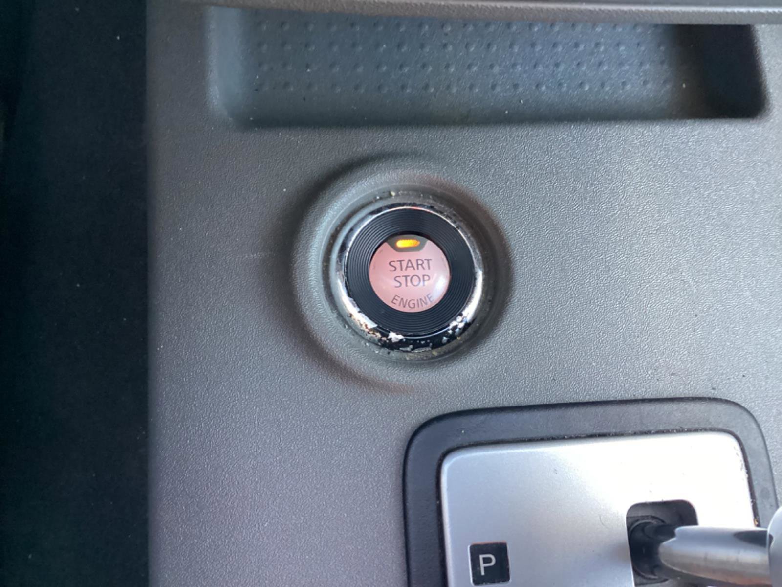 Used 2021 Nissan Frontier SV w/ Midnight Edition Floor Mats image 26