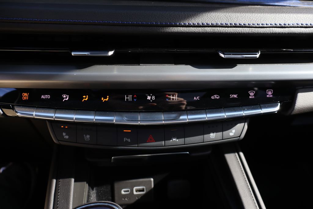 Used 2024 Cadillac XT4 Sport image 22