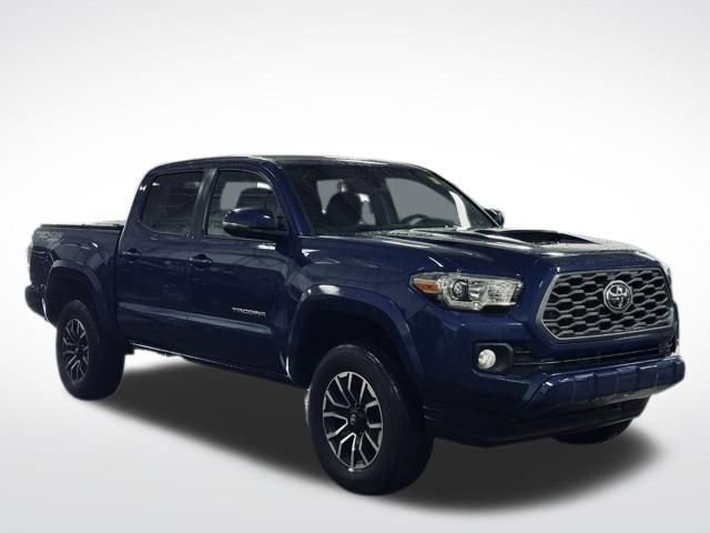 Used 2023 Toyota Tacoma TRD Sport image 4