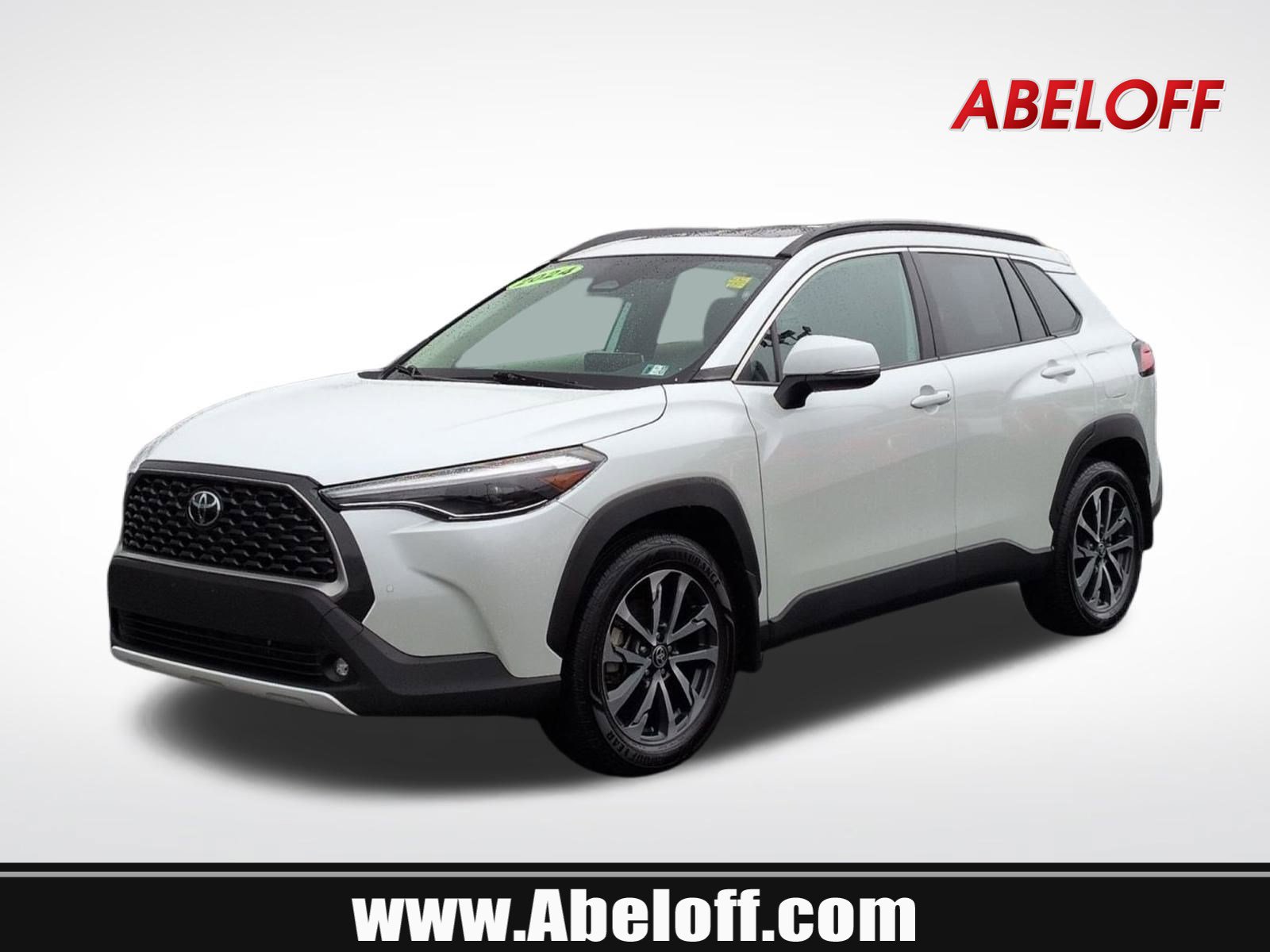 Used 2024 Toyota Corolla Cross XLE w/ Convenience Package