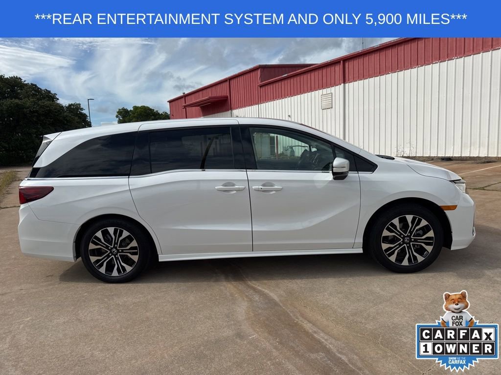Used 2026 Honda Odyssey Elite image 4