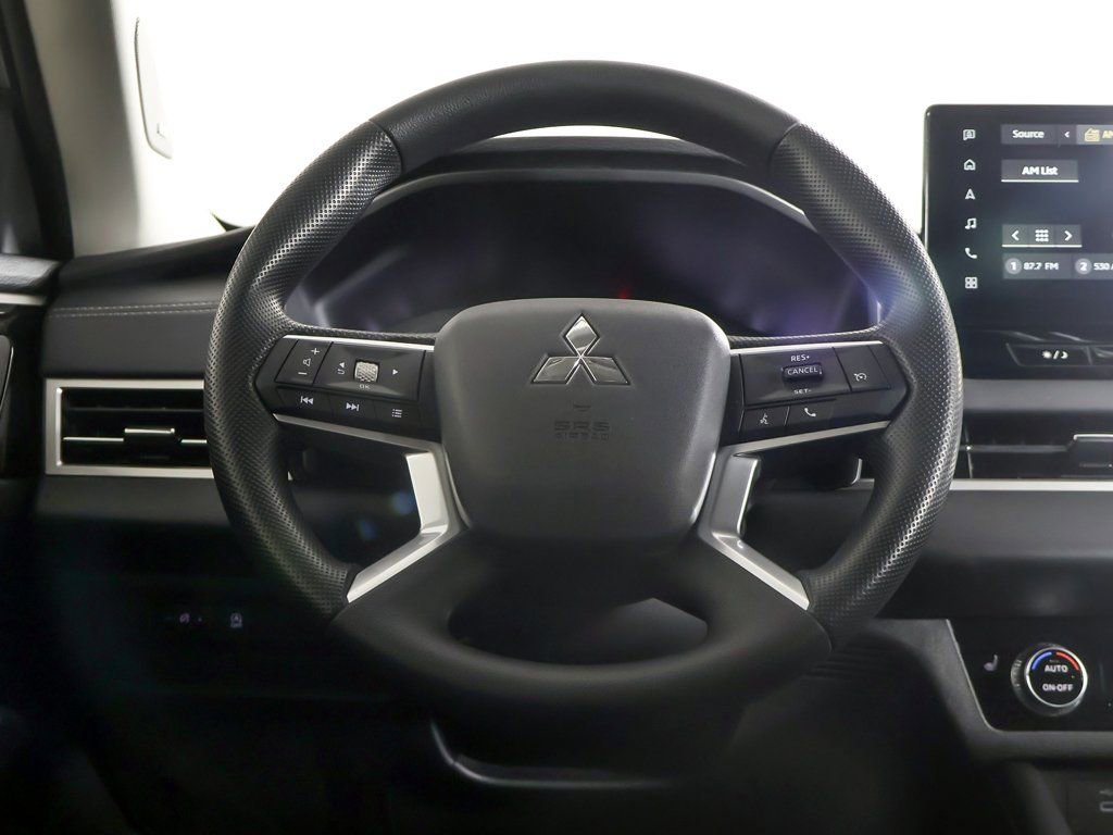 New 2026 Mitsubishi Outlander ES image 37