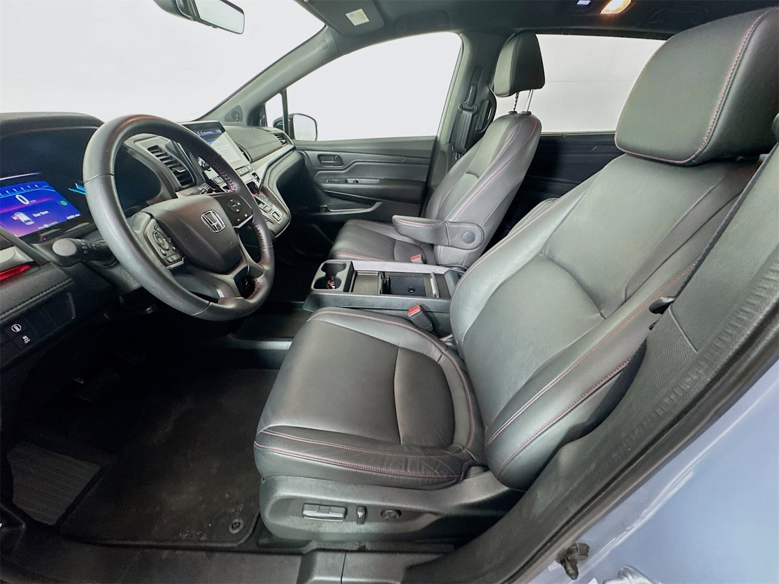Used 2023 Honda Odyssey Sport image 18