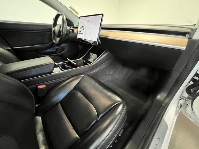 Used 2019 Tesla Model 3 Long Range RWD image 10
