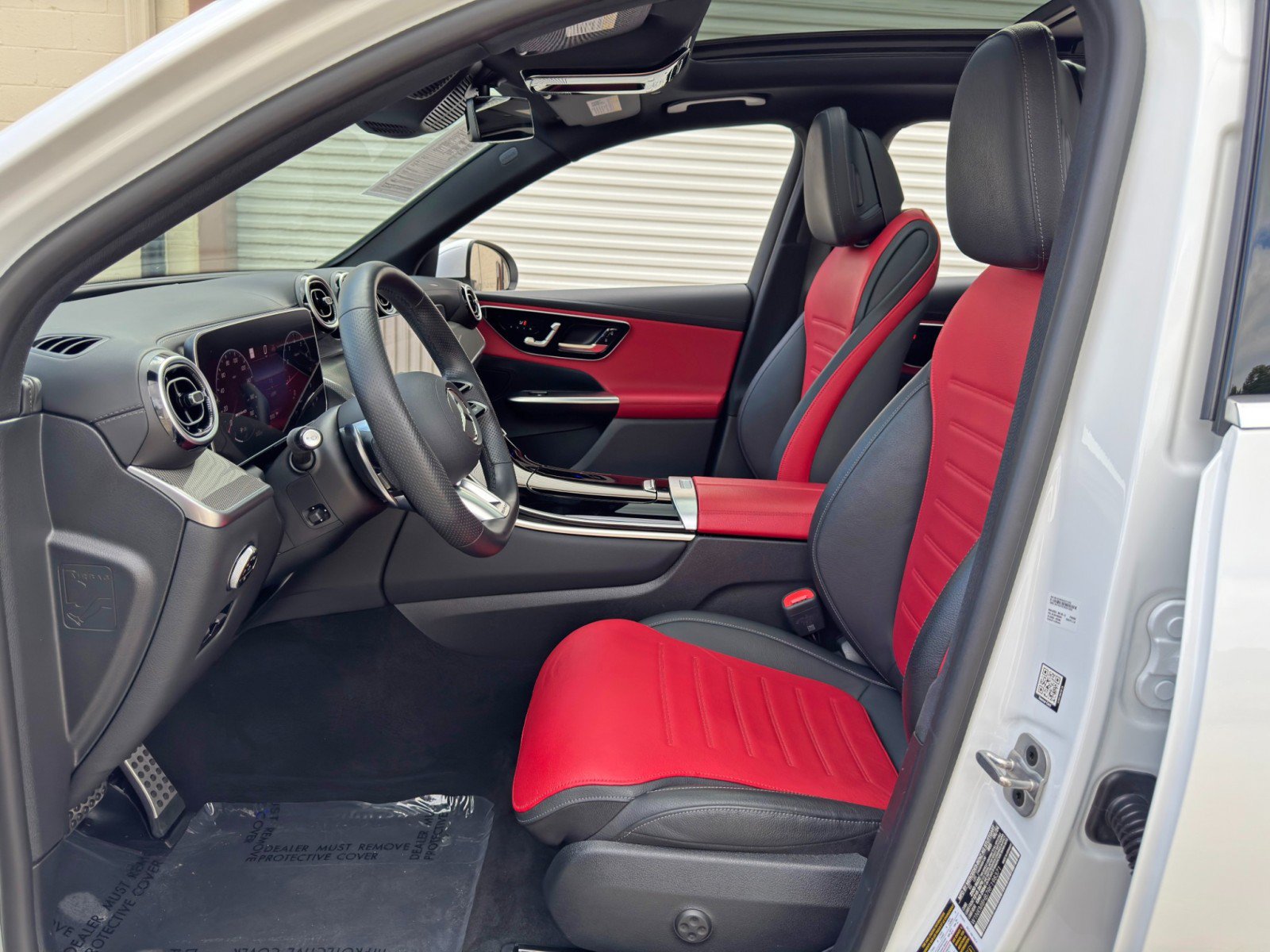 Used 2024 Mercedes-Benz GLC 43 AMG 4MATIC image 17