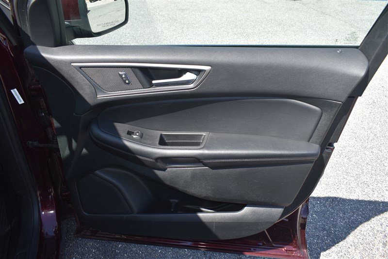 Used 2022 Ford Edge SEL w/ Convenience Package AWD/4WD image 29