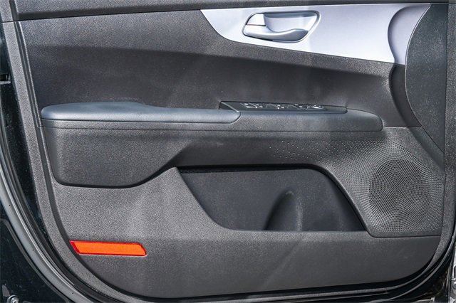 Used 2023 Kia Forte LXS w/ LXS Technology Package image 20