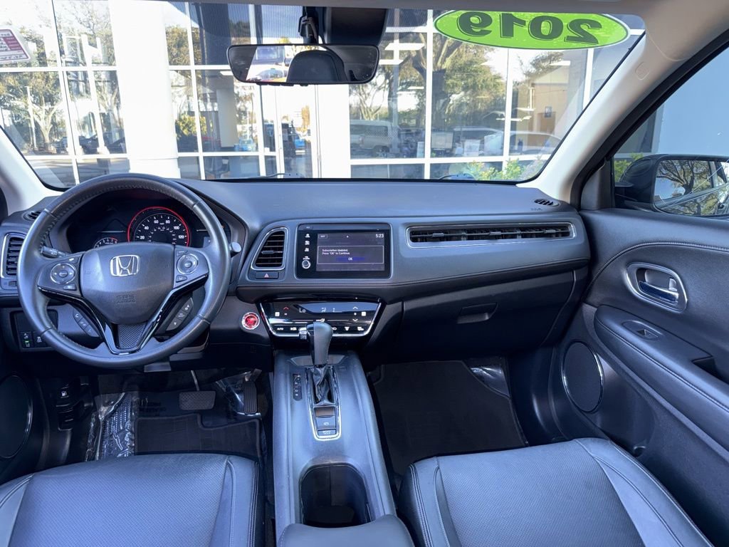 Used 2019 Honda HR-V Touring image 12