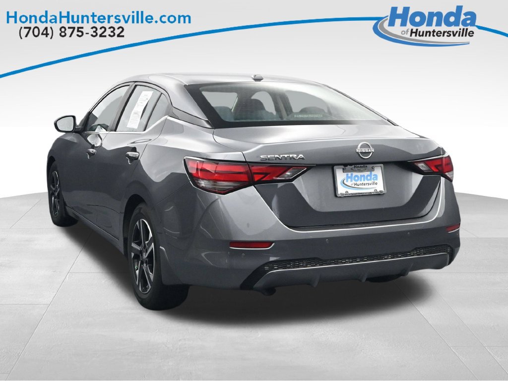 Used 2025 Nissan Sentra SV FWD image 6