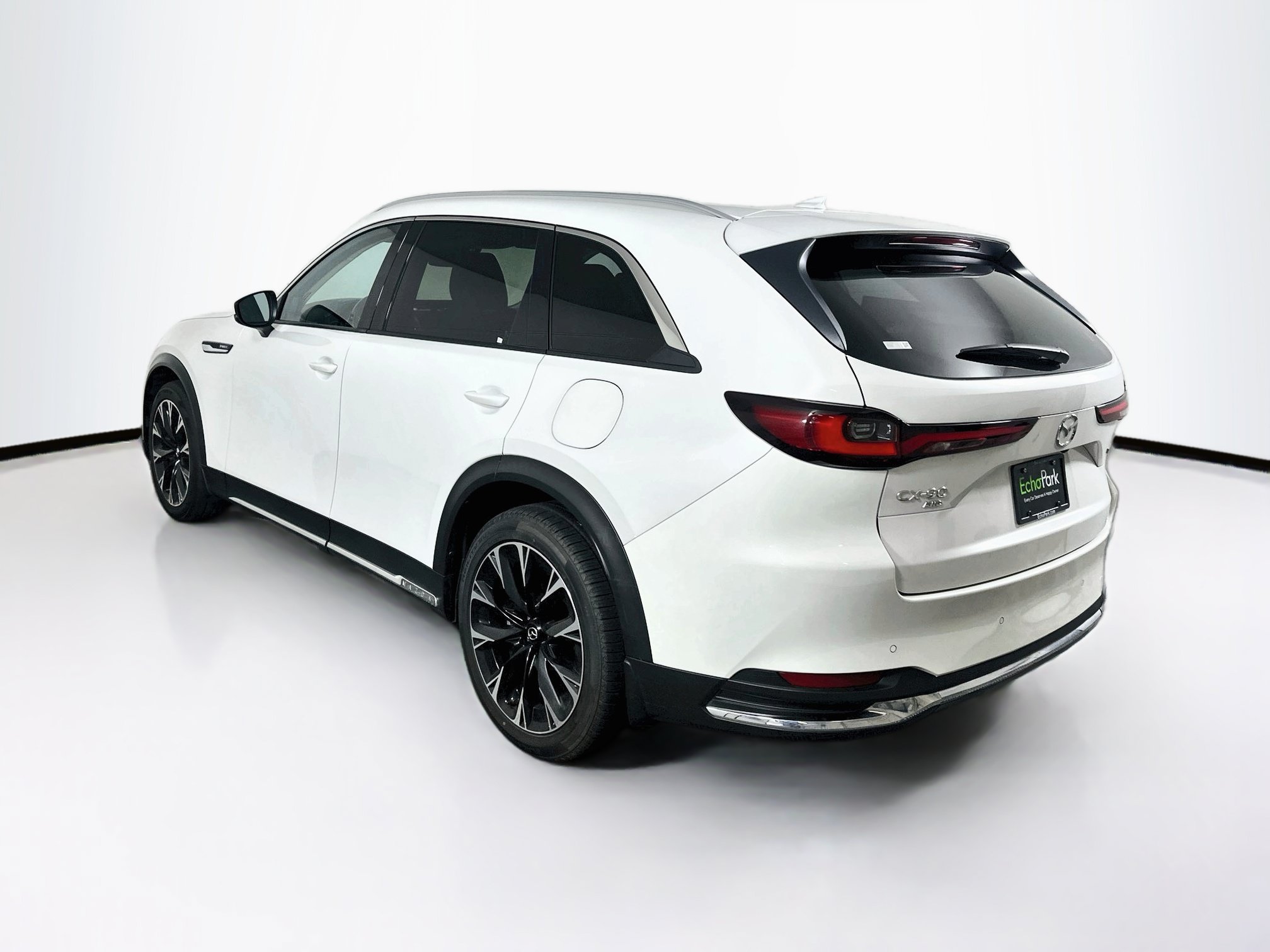 Used 2024 MAZDA CX-90 Plug-In Hybrid w/ Premium Pkg AWD/4WD image 5