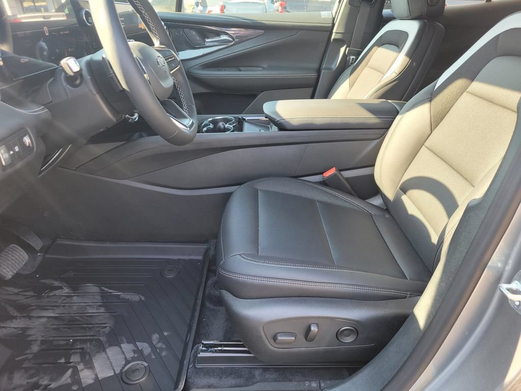New 2026 Chevrolet Blazer EV LT FWD image 9