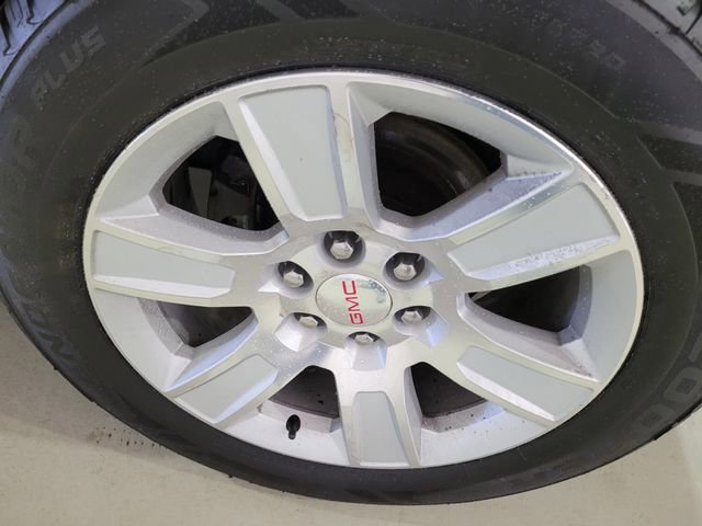 Used 2016 GMC Yukon SLE w/ HD Trailering Package image 24