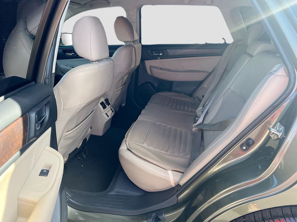 Used 2019 Subaru Outback 3.6R Limited AWD/4WD image 26