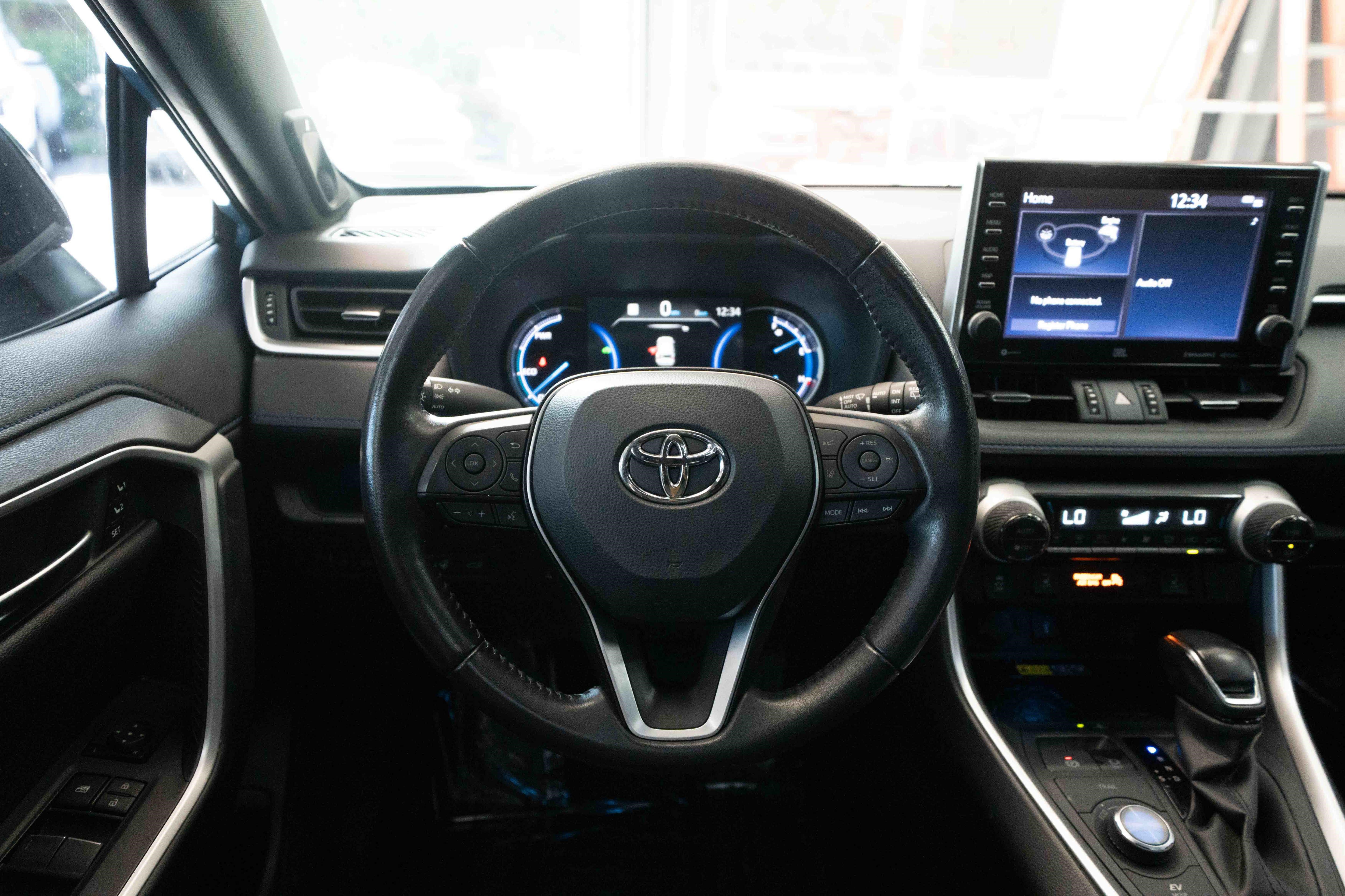 Used 2022 Toyota RAV4 XSE AWD/4WD image 21