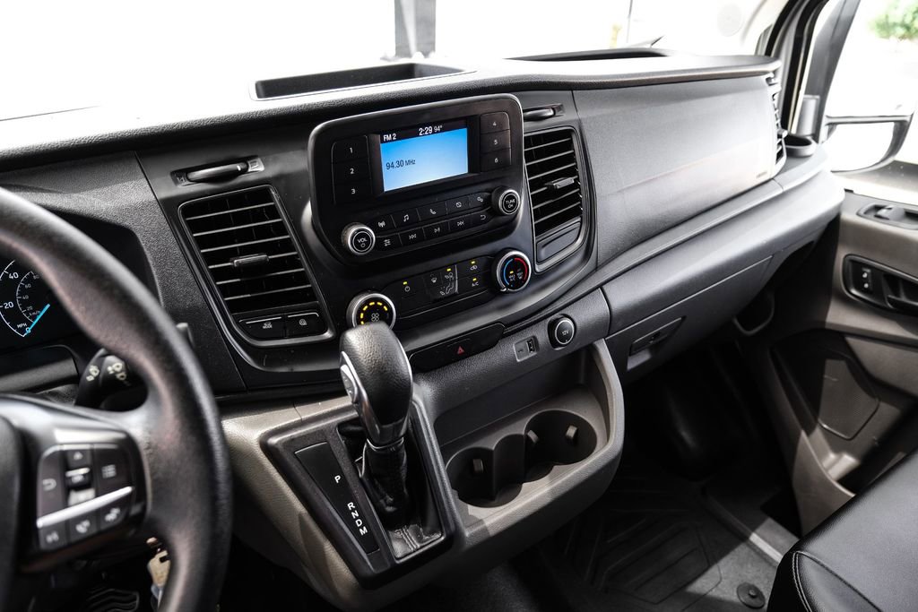 Used 2022 Ford Transit 250 Low Roof RWD image 18