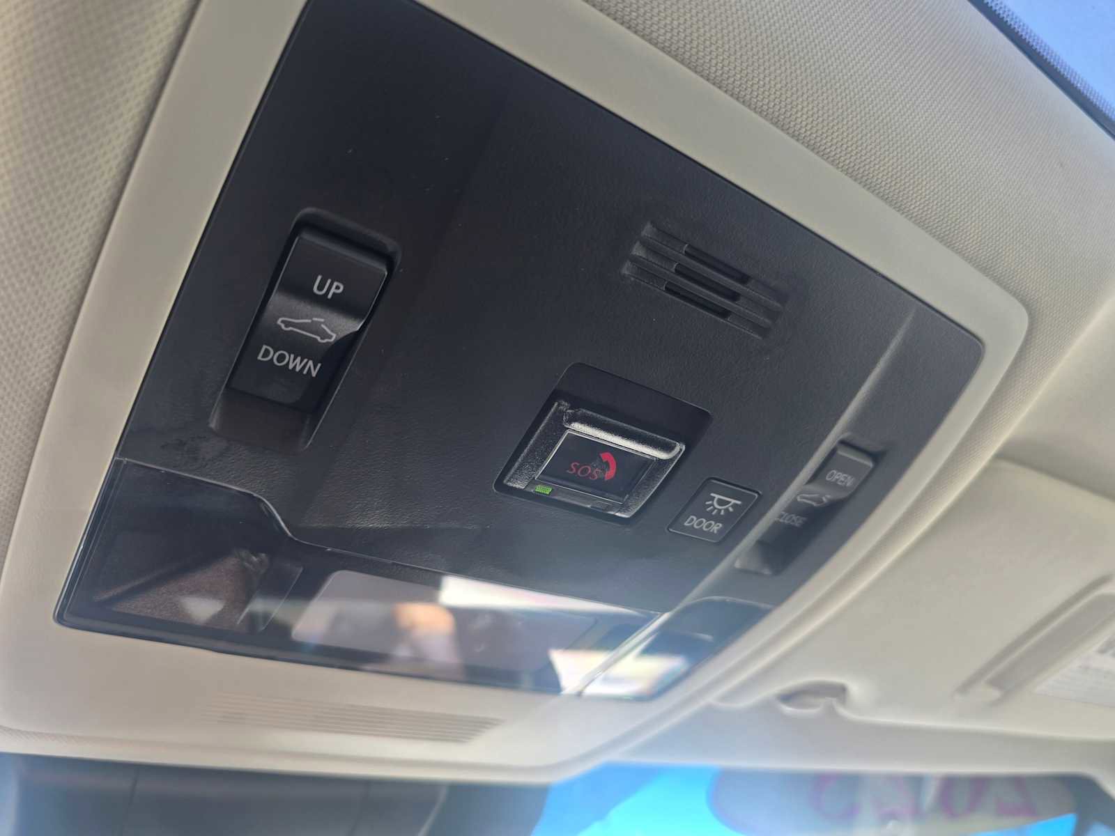 Certified 2025 Lexus ES 300h ES 300h w/ Premium Package image 34