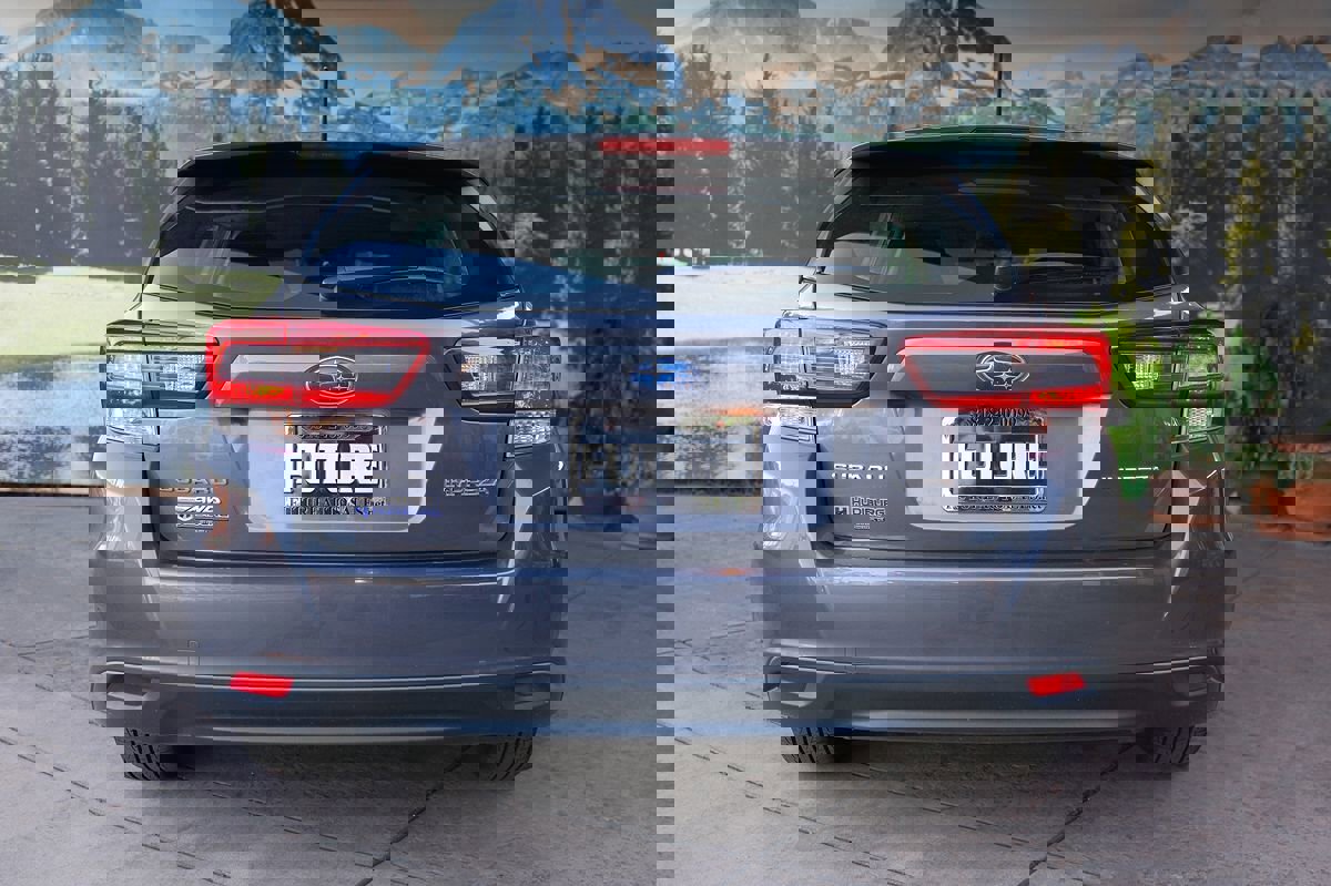 Used 2023 Subaru Impreza 2.0i image 5