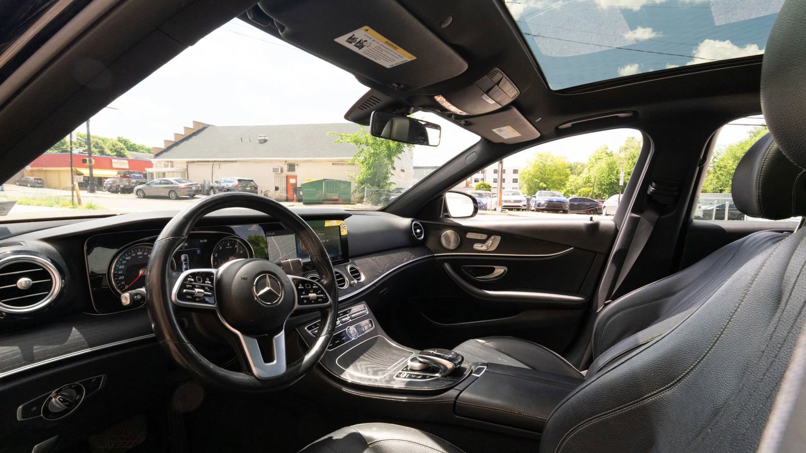 Used 2019 Mercedes-Benz E 300 w/ Premium 1 Package image 27