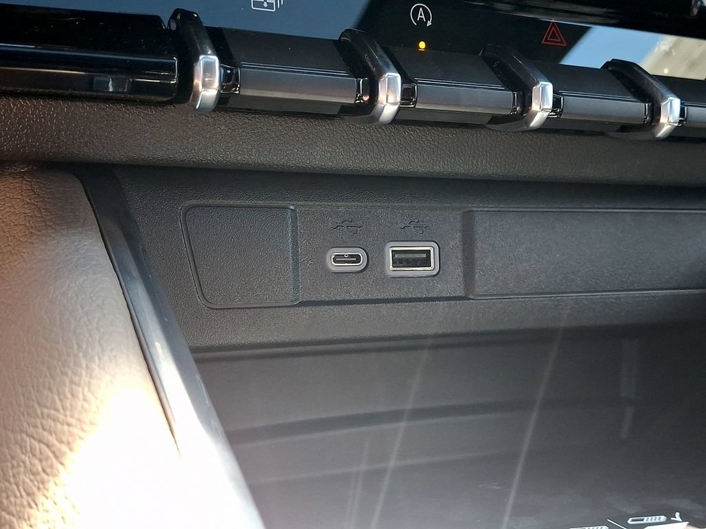 New 2026 GMC Canyon Denali AWD/4WD image 16
