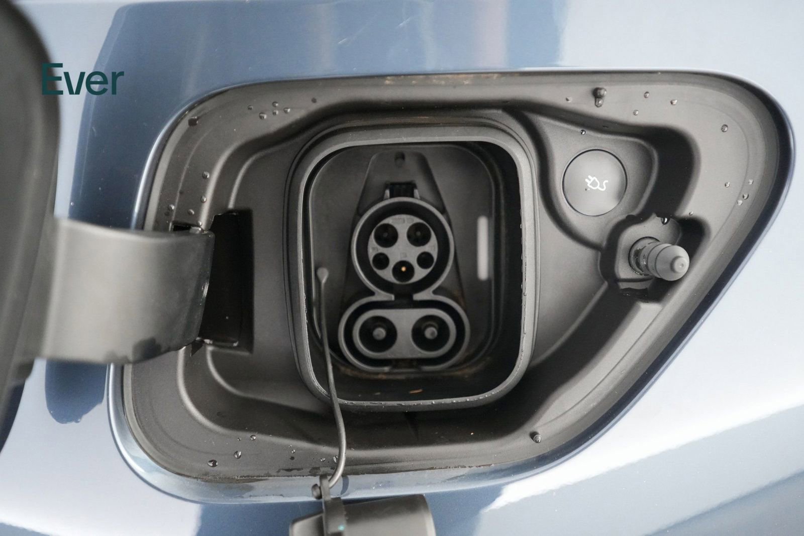 Used 2024 Polestar Polestar 2 Long Range Dual Motor image 24