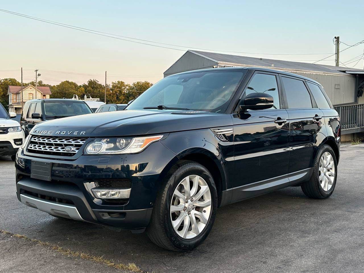 Used 2015 Land Rover Range Rover Sport HSE AWD/4WD image 6