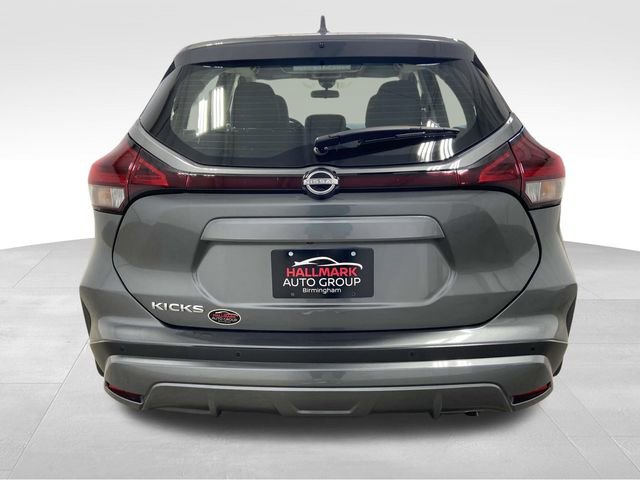 New 2025 Nissan Kicks Play S image 5