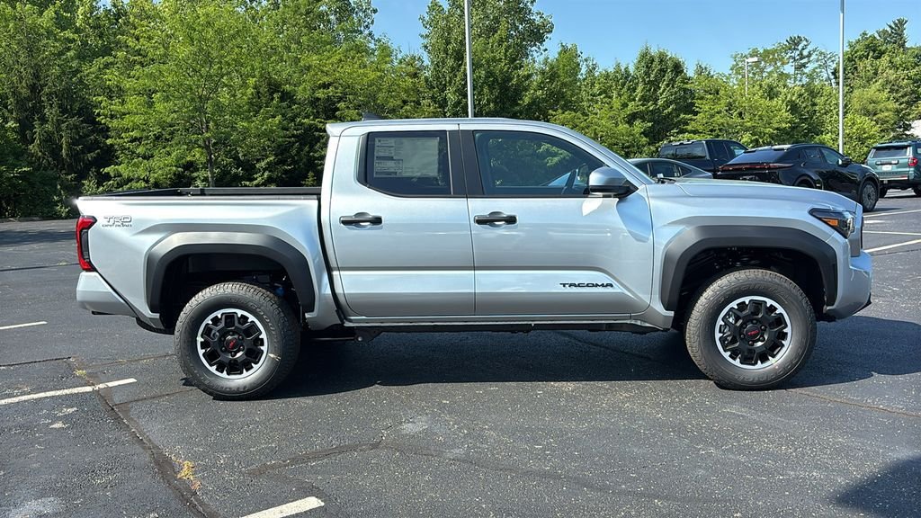 New 2026 Toyota Tacoma TRD Off-Road AWD/4WD image 30