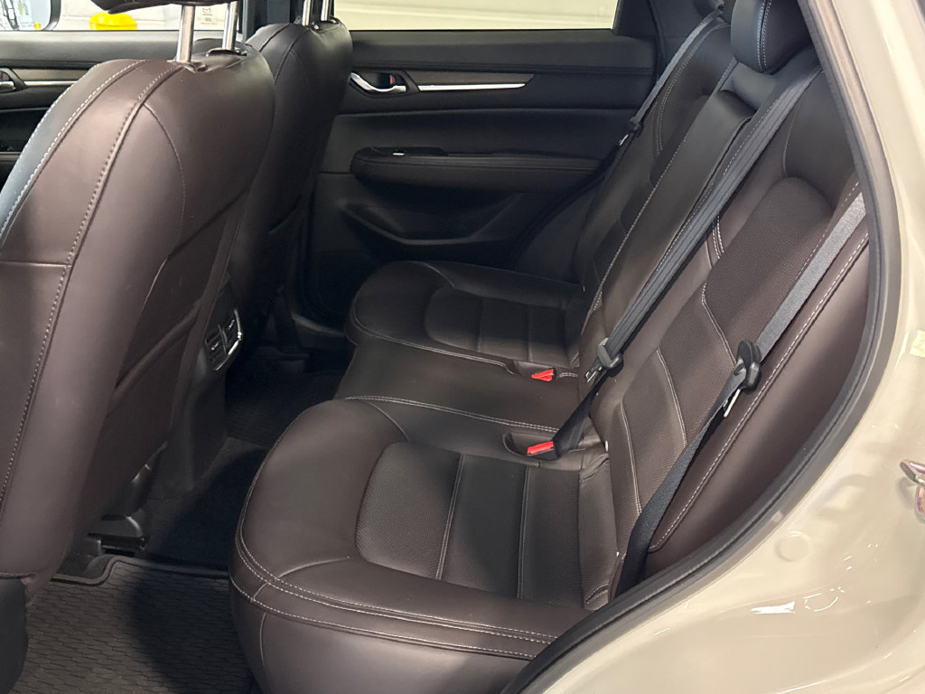 Certified 2024 MAZDA CX-5 Signature AWD/4WD image 11