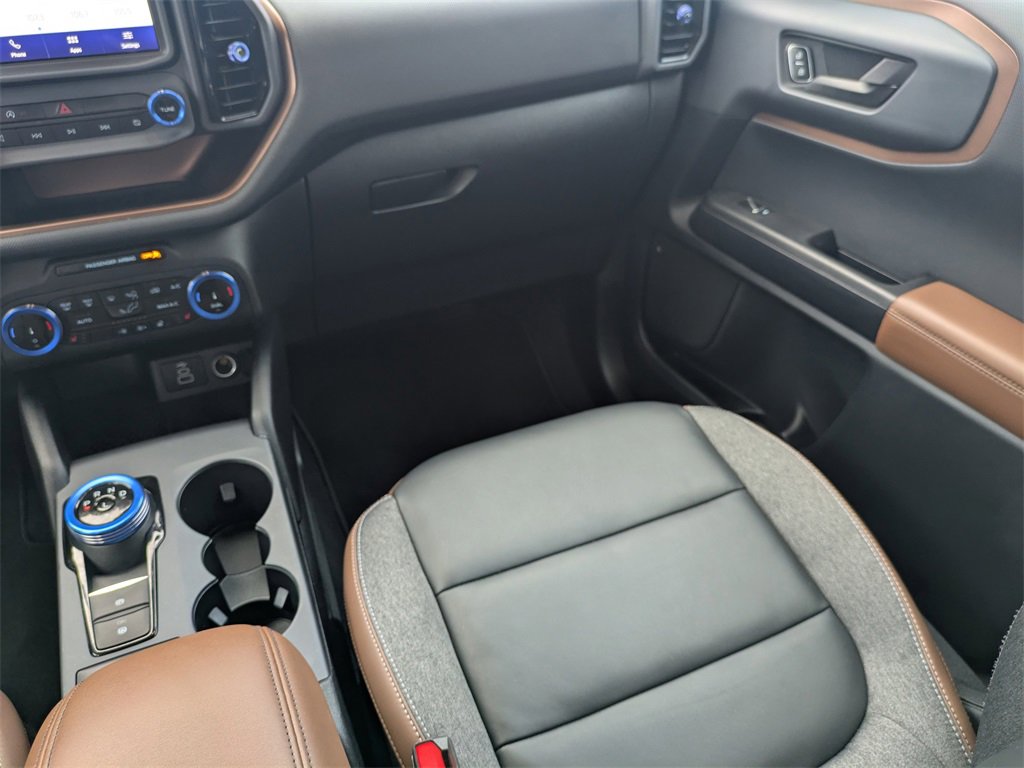 Used 2023 Ford Bronco Sport Outer Banks image 18