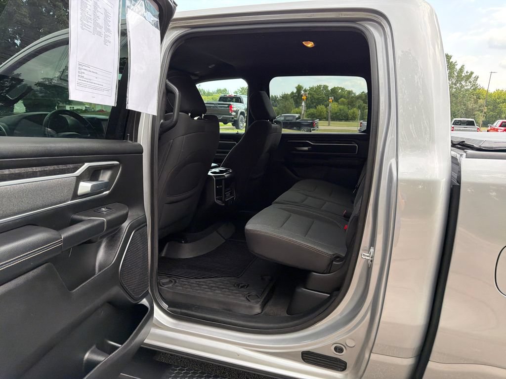 Used 2020 RAM 1500 Big Horn AWD/4WD image 29