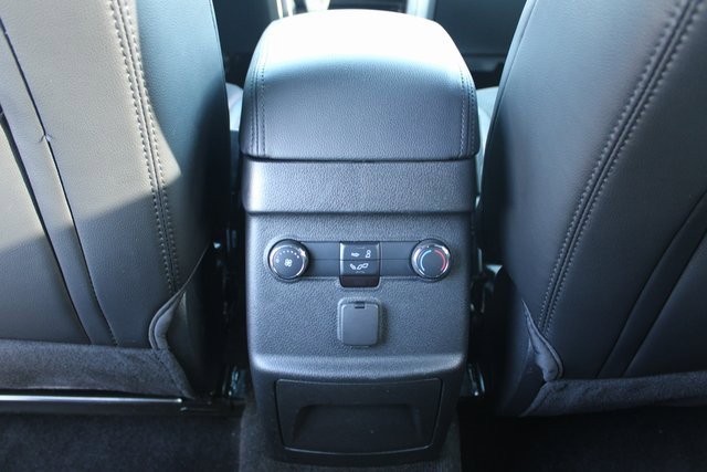 Used 2018 Ford Explorer XLT w/ Equipment Group 202A image 36